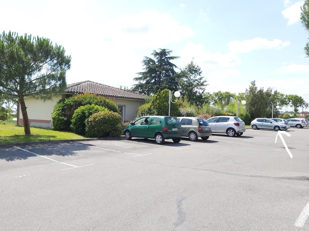Apartament Le Sporting Land - Avec Entree Autonome, Parking Prive & Sa Piscine ! - Gaillac Zewnętrze zdjęcie