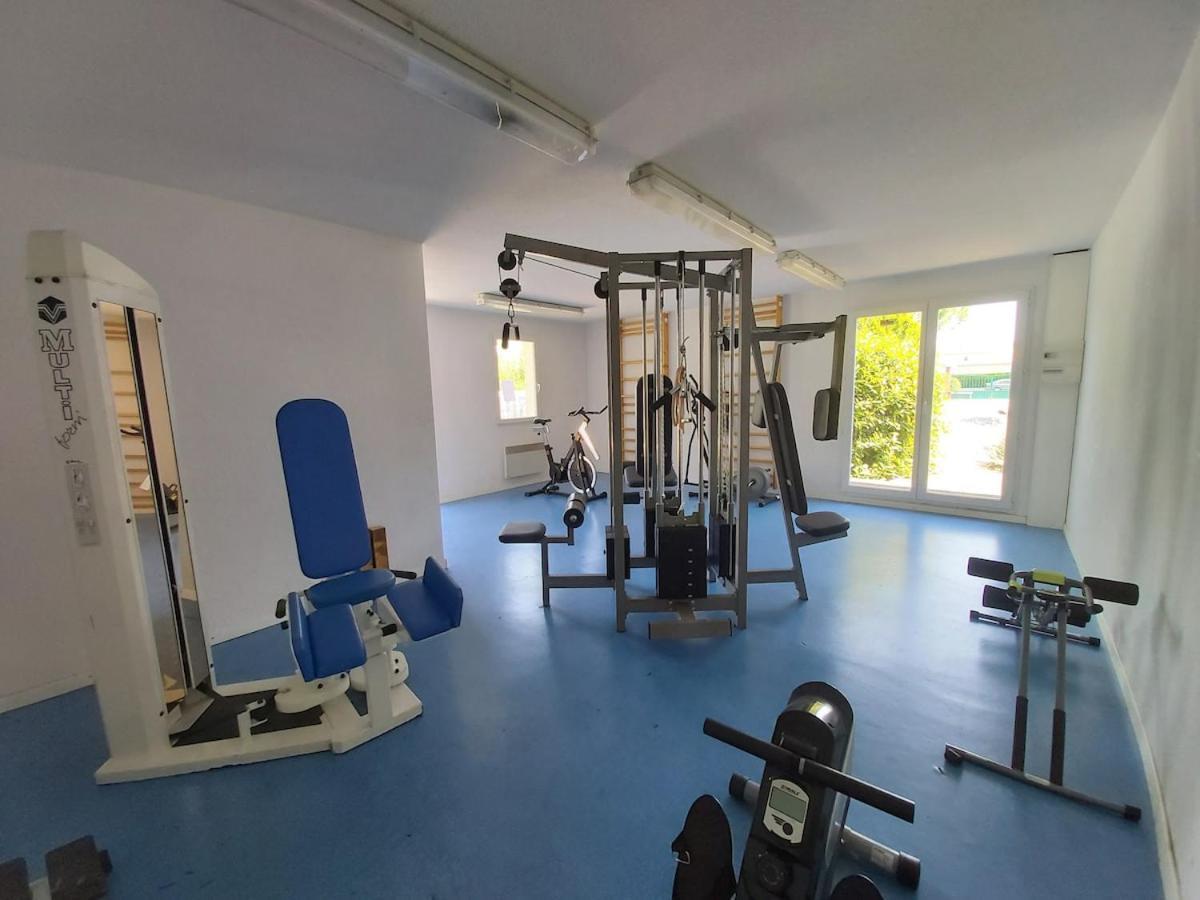 Apartament Le Sporting Land - Avec Entree Autonome, Parking Prive & Sa Piscine ! - Gaillac Zewnętrze zdjęcie
